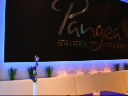 Photo: Kaffeepause und Pangea Bar